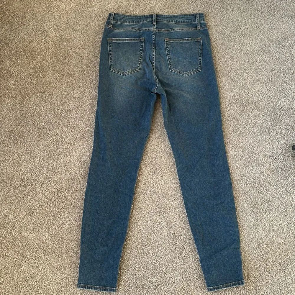 Wild Fable High Rise Distressed Skinny Jeans! - Picture 10 of 11